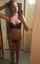 Юля, 8 937 098-41-22 Вызвать проститутку на дом в Волгограде (Юля, от 4000 руб. в час)