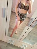 Алёна, 8 900 181-31-31